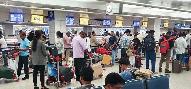 Kuwait deporting expatriates 